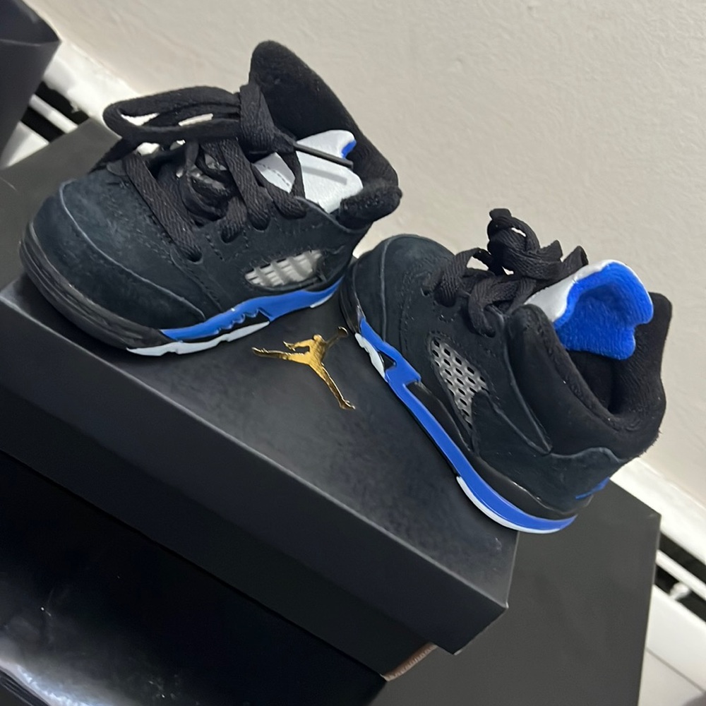 (SOLD) ‼️‼️‼️Jordan 5 Retro